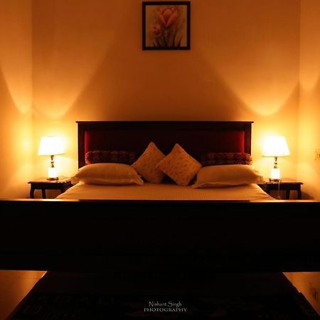 Tattva Luxurious Apartment Varanasi Exteriör bild